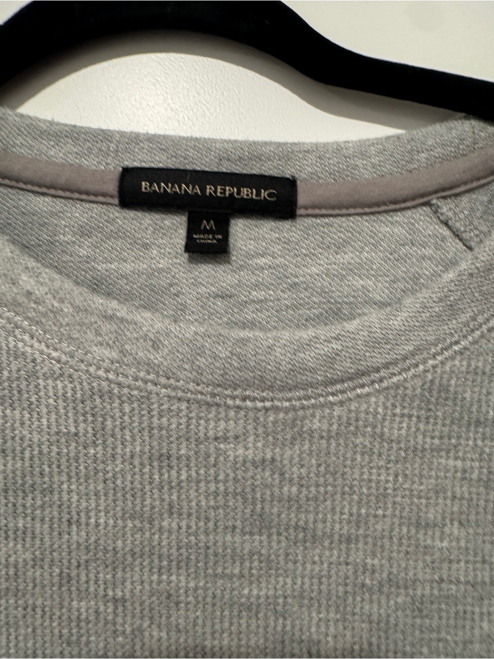 Banana Republic Gray Knit Long Sleeve Shirt | Size Medium - Picture 2 of 4